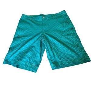 Under Armor men’s shorts EUC size 40 golf